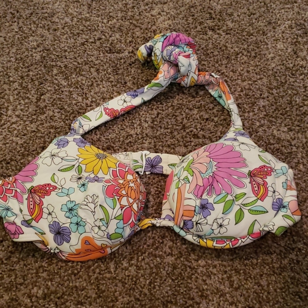 Swimsuit top